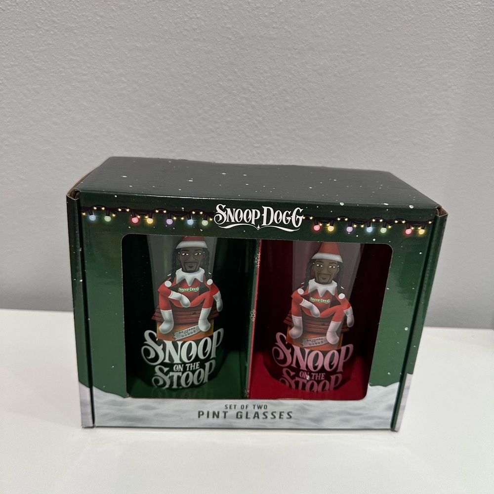 Snoop Dogg Snoop on the Stoop Pint Glass Set of Two